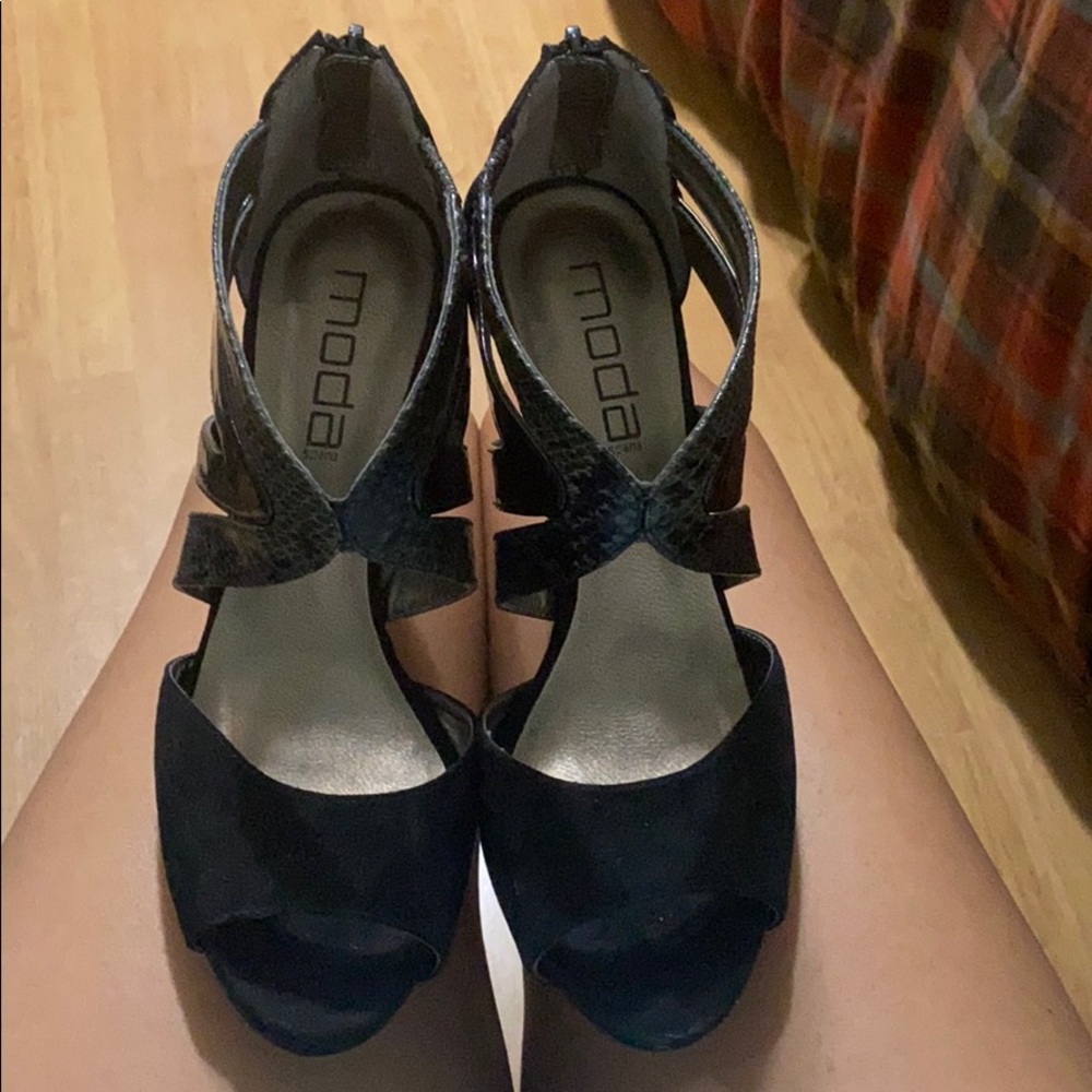 Moda Heels - image 4